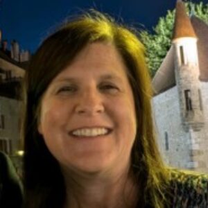 Profile photo of Laura WIndham